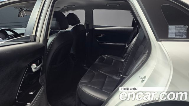 Kia Niro 2017 — photo 18