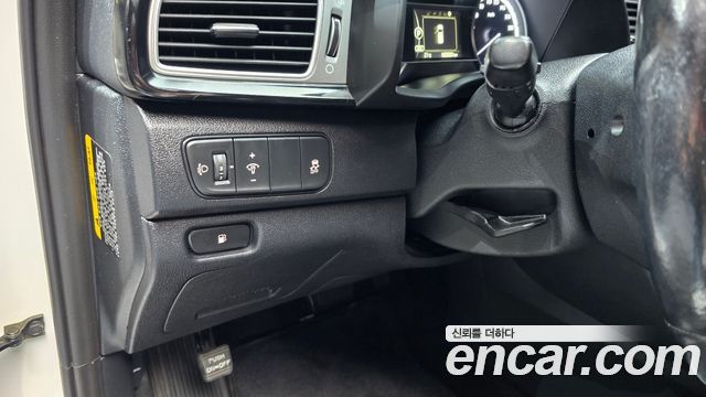 Kia Niro 2017 — photo 27