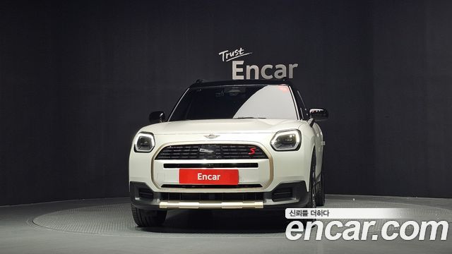 Mini Countryman 2025 — photo 3