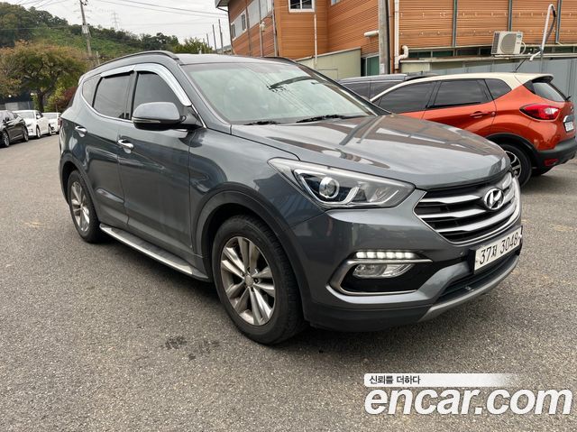 Hyundai Santafe 2018 — photo 1