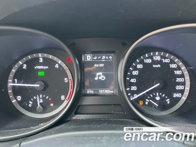 Hyundai Santafe 2018 — photo 8