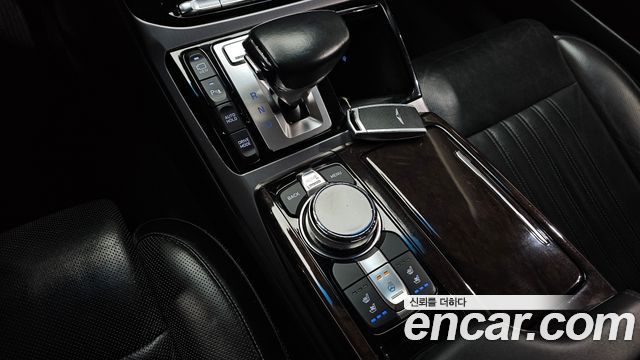 Genesis EQ900 2016 — photo 9