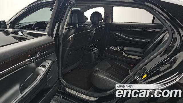 Genesis EQ900 2016 — photo 12