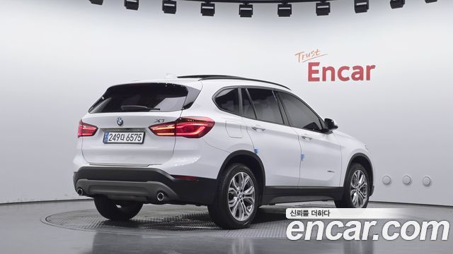 BMW X1 2018 — photo 2