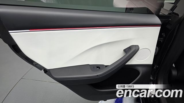 Tesla Model 3 2025 — photo 15
