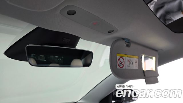 Tesla Model 3 2025 — photo 31