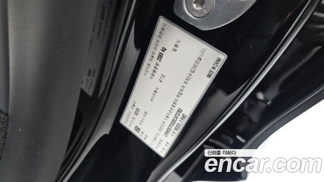 Tesla Model 3 2025 — photo 35