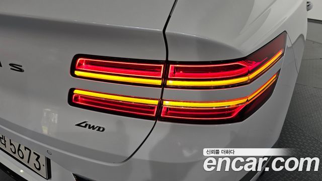 Genesis GV80 2024 — photo 9