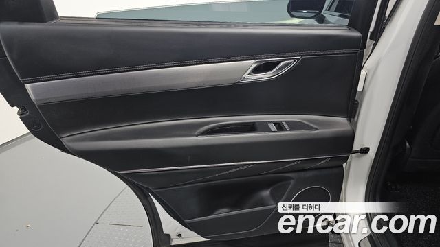 Genesis GV80 2024 — photo 15
