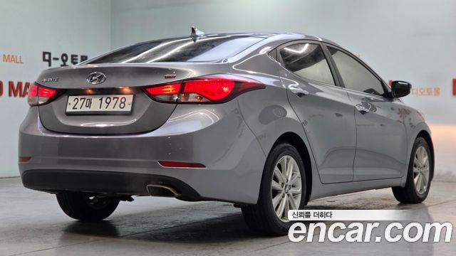 Hyundai AVANTE 2014 — photo 4
