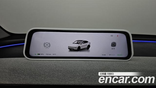 Tesla Model Y 2025 — photo 16