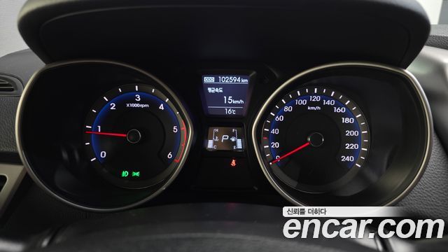 Hyundai i30 2014 — photo 8