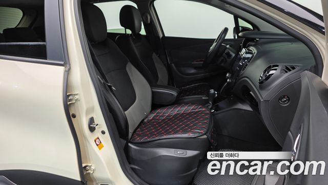 Renault Korea QM3 2014 — photo 11