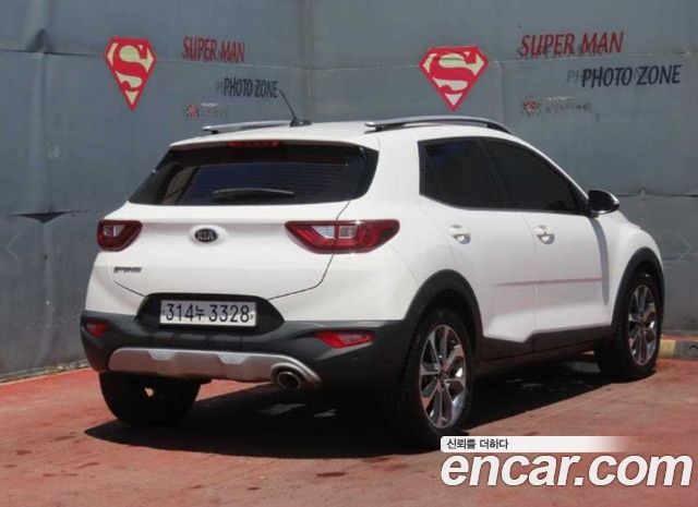 Kia Stonic 2018 — photo 3