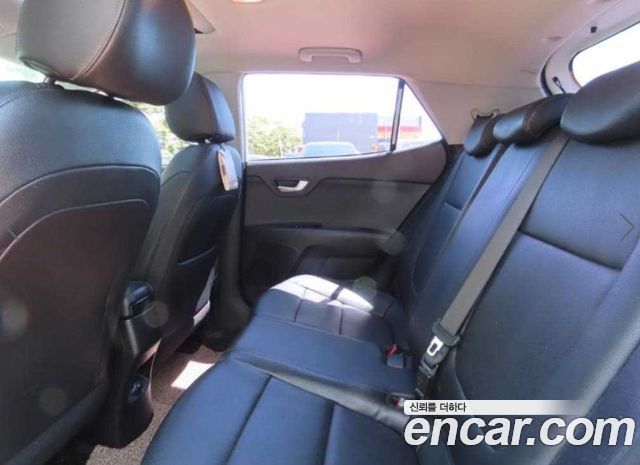 Kia Stonic 2018 — photo 6