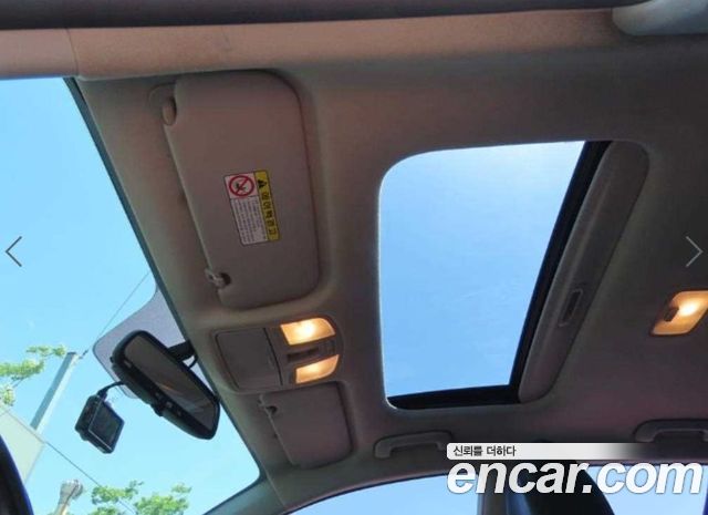Kia Stonic 2018 — photo 15
