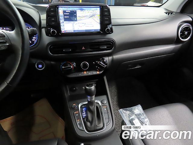 Hyundai Kona 2022 — photo 18