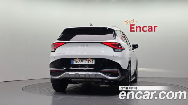 Kia Sportage 2023 — photo 4
