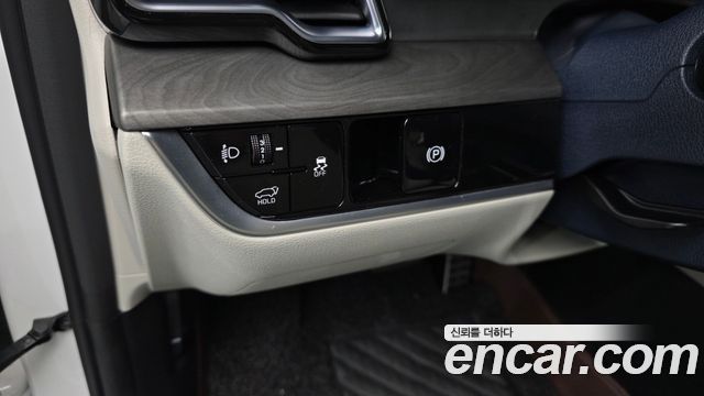 Kia Sportage 2023 — photo 18