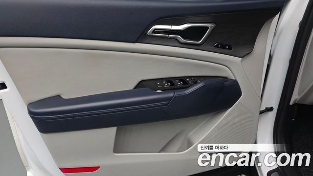 Kia Sportage 2023 — photo 14