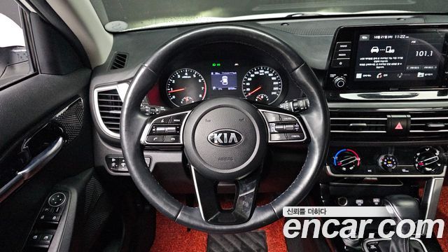 Kia Seltos 2020 — photo 12