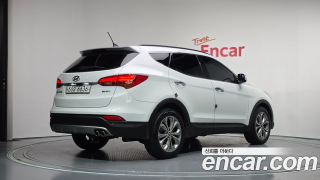 Hyundai Santafe 2014 — photo 2