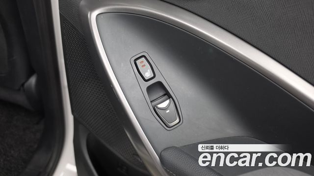 Hyundai Santafe 2014 — photo 19