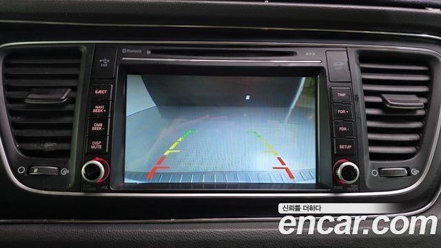 Kia Canival 2015 — photo 15