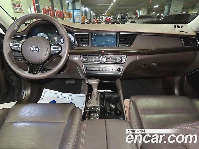 Kia K7 2019 — photo 7