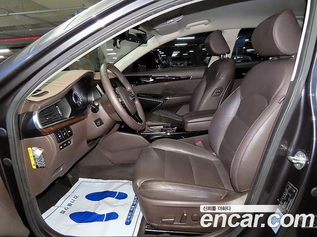 Kia K7 2019 — photo 19