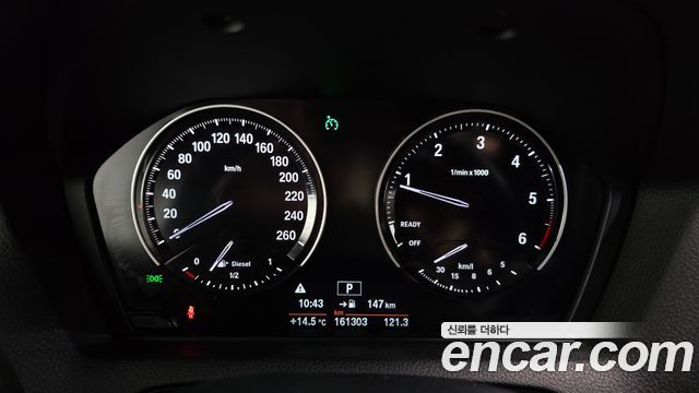 BMW 1-Series 2018 — photo 8