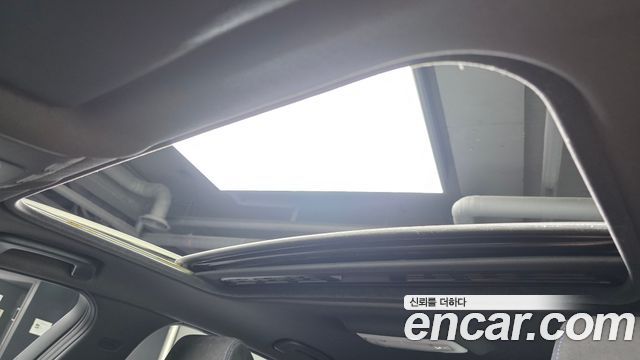 BMW 1-Series 2018 — photo 16
