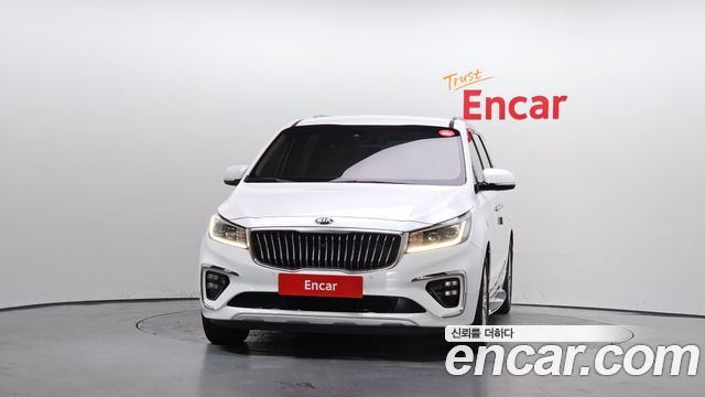 Kia Canival 2019 — photo 3