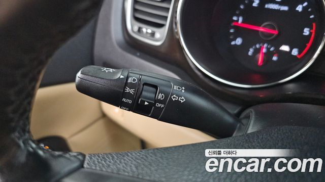 Kia Canival 2019 — photo 14