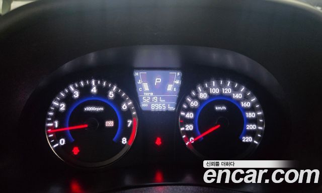 Hyundai Accent 2015 — photo 8