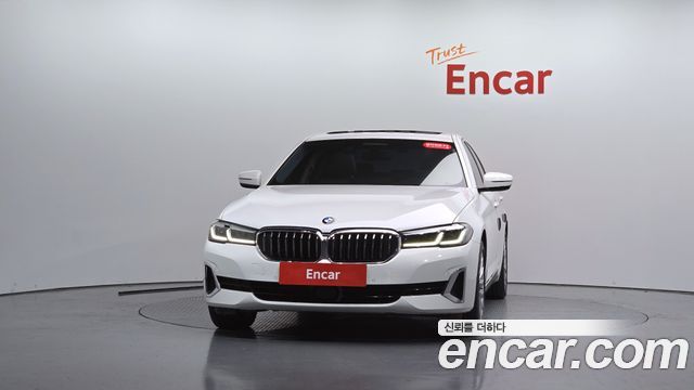 BMW 5-Series 2021 — photo 3