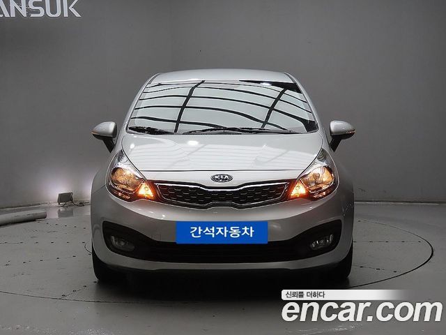 Kia pride 2012 — photo 3