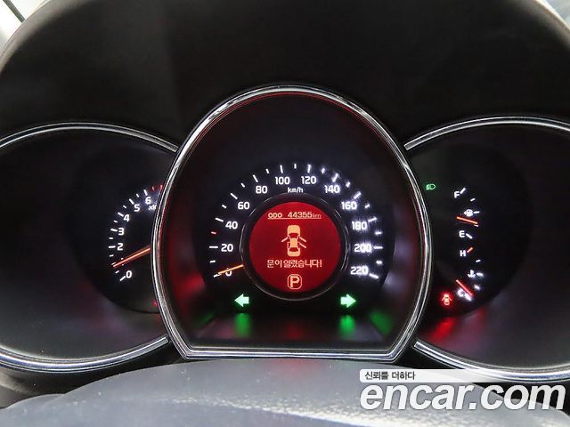 Kia pride 2012 — photo 8