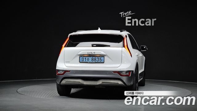Kia Niro 2024 — photo 4