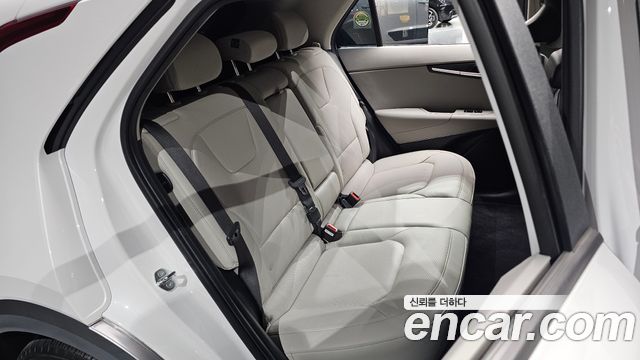 Kia Niro 2024 — photo 17