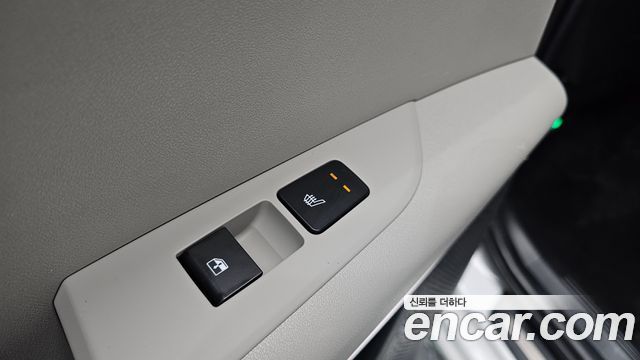 Kia Niro 2024 — photo 35