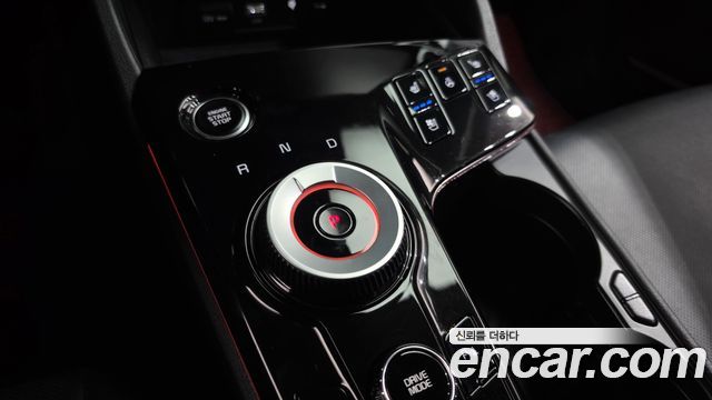 Kia Sportage 2023 — photo 12