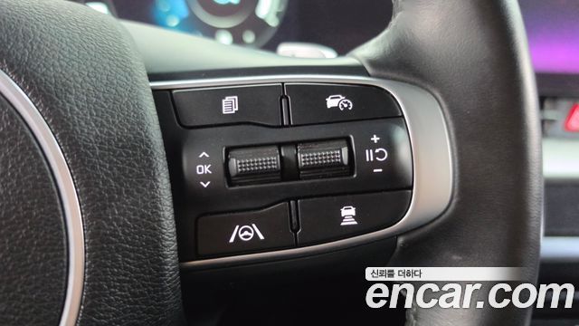 Kia Sportage 2023 — photo 22