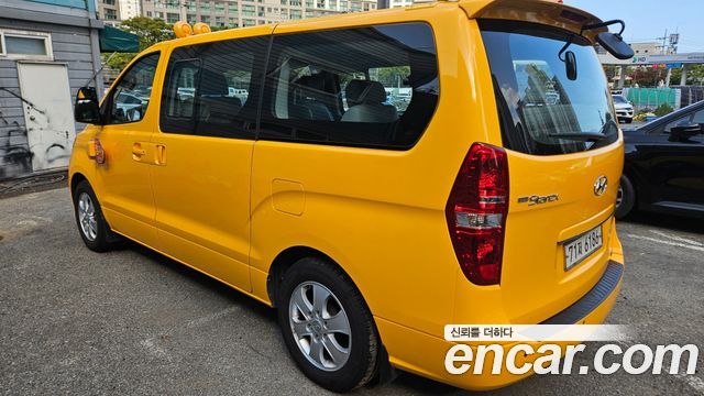 Hyundai Starex 2019 — photo 5