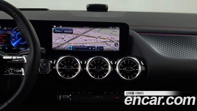 Mercedes-Benz EQA 2026 — photo 20