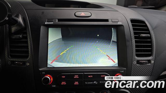 Kia K3 2018 — photo 15
