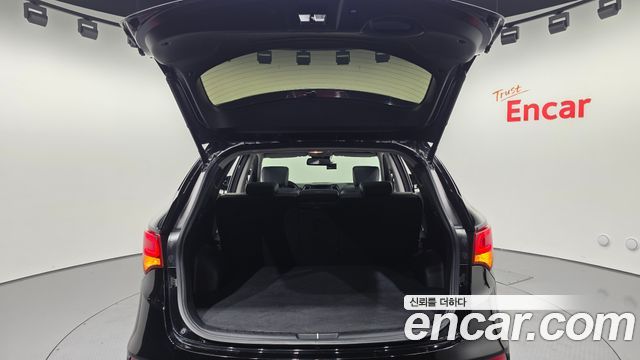 Hyundai Santafe 2016 — photo 23