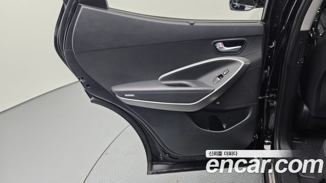 Hyundai Santafe 2016 — photo 15