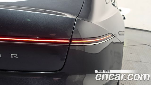 Hyundai Grandeur 2023 — photo 9