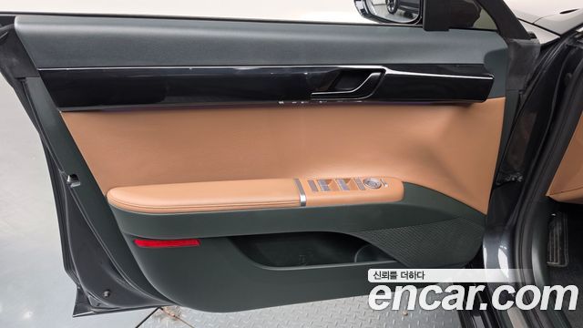Hyundai Grandeur 2023 — photo 14